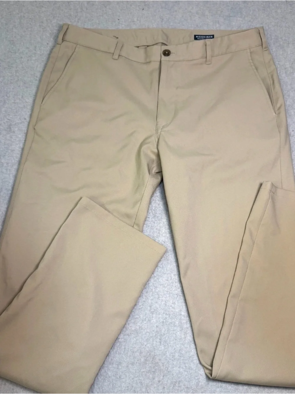 Mizzen+Main Slim Fit Chinos in Light Khaki